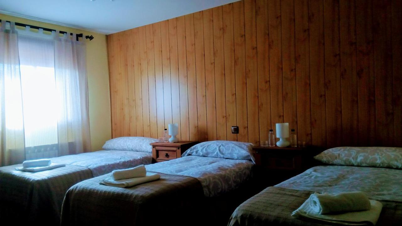 Hostal El Pozo De La Cotarra Cabezuela Exterior foto