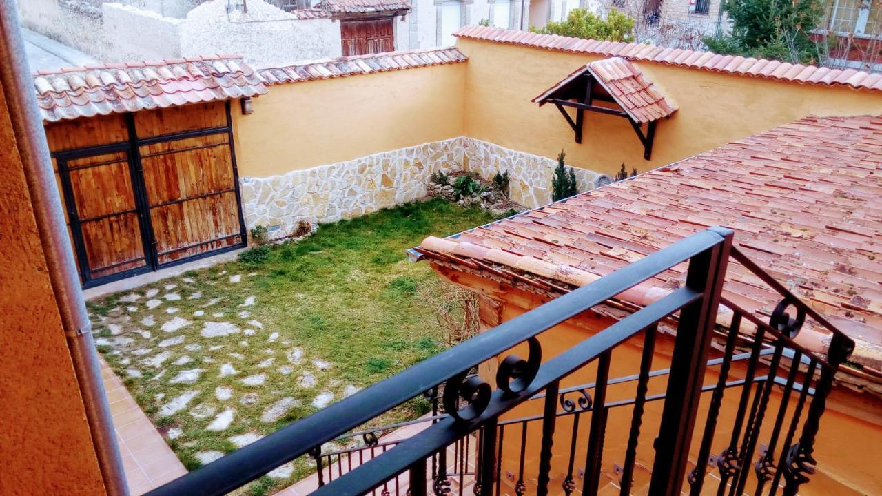 Hostal El Pozo De La Cotarra Cabezuela Exterior foto